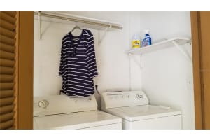 5400 LA MOYA AVENUE, JACKSONVILLE, FL 32210 Sold 06/09/25