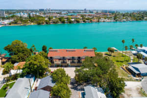135 92ND AVENUE, TREASURE ISLAND, FL 33706 Sold 10/17/25