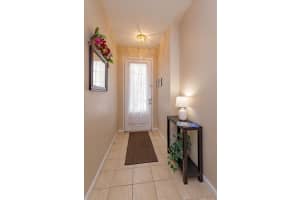 2326 SILVER PALM DR, KISSIMMEE, FL 34747 - MLS#MFRTB8376589