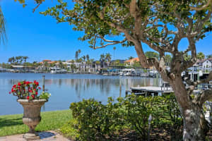 321 Brightwaters Blvd Ne, ST PETERSBURG