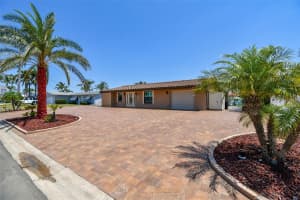 4011 99TH STREET, BRADENTON, FL 34210 - MLS#MFRTB8376657