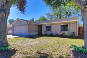 1915 PEPPERTREE DRIVE, OLDSMAR, FL 34677 Sold 08/27/25