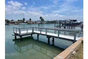 11365 4TH STREET, TREASURE ISLAND, FL 33706 - MLS#MFRTB8376833
