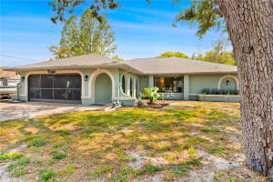 7660 HOLIDAY DRIVE, SPRING HILL, FL 34606 Sold 07/09/25