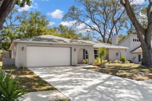 914 WOODLAND DRIVE, PALM HARBOR, FL 34683 Sold 07/02/25