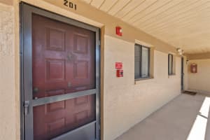 2693 SABAL SPRINGS CIRCLE, CLEARWATER, FL 33761 - MLS#MFRTB8376971