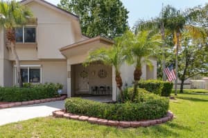 2722 SAND HOLLOW COURT, CLEARWATER, FL 33761 Sold 06/17/25