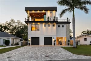 706 S Davis Blvd, TAMPA
