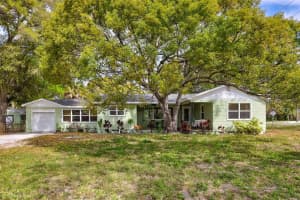 1984 Trotter Rd, LARGO
