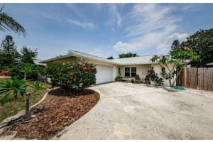 1615 STONEHAVEN WAY, TARPON SPRINGS, FL 34689 Sold 06/23/25
