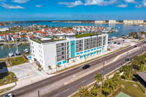 400 150TH AVENUE, MADEIRA BEACH, FL 33708 Sold 08/19/25