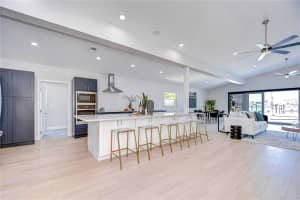 568 CRYSTAL DRIVE, MADEIRA BEACH, FL 33708 Sold 06/02/25