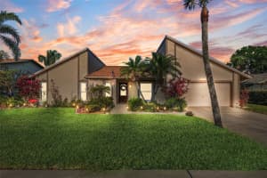 6104 Schooner Way, TAMPA