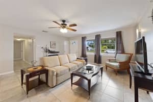 5561 24TH TERRACE, ST PETERSBURG, FL 33710 - MLS#MFRTB8377308