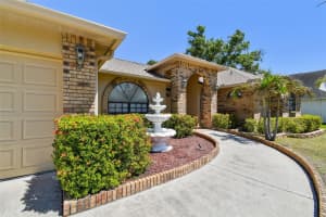 2914 TIMBER KNOLL DRIVE, VALRICO, FL 33596 - MLS#MFRTB8377329