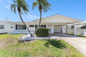 9740 45th St N, PINELLAS PARK