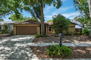 740 CRYSTAL DRIVE, PALM HARBOR, FL 34683 Sold 06/23/25