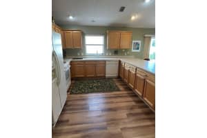 2807 LEICESTER TERRACE, THE VILLAGES, FL 32162 Sold 06/12/25