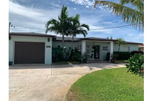 7952 1ST AVENUE, ST PETERSBURG, FL 33707 Sold 06/11/25