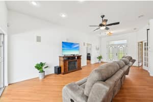 21019 LONESOME ACRE ROAD, WIMAUMA, FL 33598 - MLS#MFRTB8377767