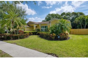 10321 SHADY OAK LANE, SEMINOLE, FL 33777 - MLS#MFRTB8377789