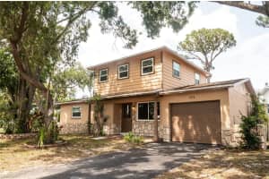771 Murphy Ave N, ST PETERSBURG