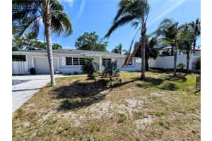 1417 W Curlew Pl, TARPON SPRINGS