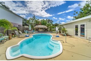 208 44TH AVENUE, ST PETERSBURG, FL 33703 Sold 07/04/25