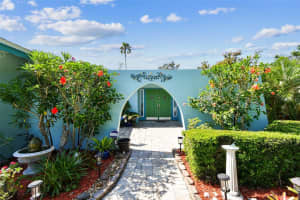 3351 SAN JOSE STREET, CLEARWATER, FL 33759 Sold 06/10/25