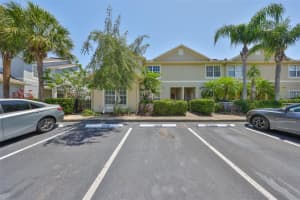 11029 WINTER CREST DR DRIVE, RIVERVIEW, FL 33569 Sold 08/22/25