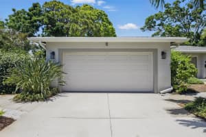 301 62ND AVENUE, ST PETERSBURG, FL 33705 - MLS#MFRTB8377986