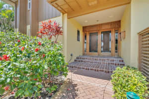 1058 ELDORADO AVENUE, CLEARWATER BEACH, FL 33767 - MLS#MFRTB8377994