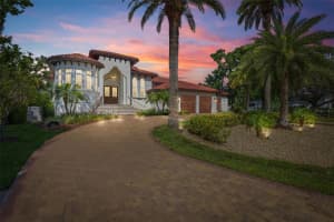 2613 N Dundee St, TAMPA