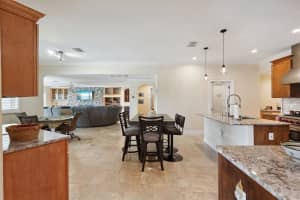 1939 HAWAII AVENUE, ST PETERSBURG, FL 33703 - MLS#MFRTB8378011