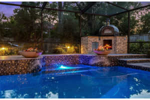 11804 CARROLLWOOD VILLAGE COVE, TAMPA, FL 33618 Sold 07/17/25