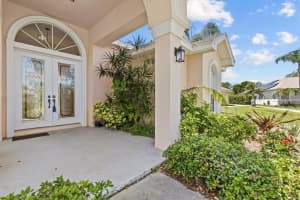 731 WATERSIDE COURT, TARPON SPRINGS, FL 34689 - MLS#MFRTB8378241