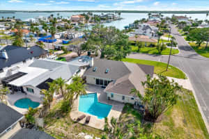 680 CAPRI BOULEVARD, TREASURE ISLAND, FL 33706 - MLS#MFRTB8378250