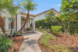 356 22ND AVENUE, ST PETERSBURG, FL 33704 - MLS#MFRTB8378271