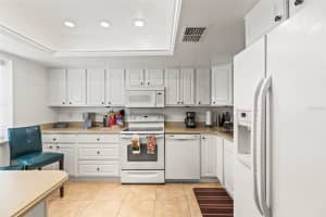 2212 LARK CIRCLE, PALM HARBOR, FL 34684 Sold 09/10/25