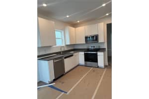2311 SPRUCE STREET, TAMPA, FL 33607 - MLS#MFRTB8378289