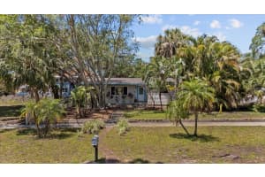 3025 50TH ST S STREET, GULFPORT, FL 33707 - MLS#MFRTB8378350