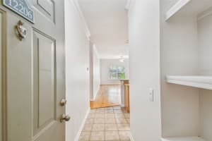 4207 DALE MABRY HIGHWAY, TAMPA, FL 33611 - MLS#MFRTB8378358