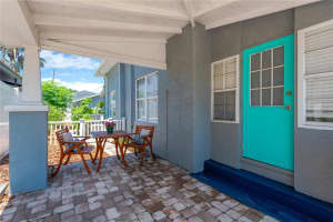 655 33RD AVE N, ST PETERSBURG, FL 33704 Sold 05/29/25