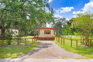 14704 CORAL DRIVE, HUDSON, FL 34667 Sold 05/14/25