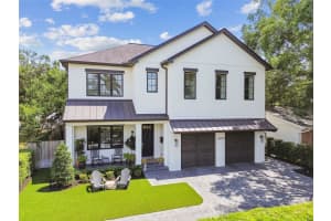 2402 W Parkland Blvd, TAMPA