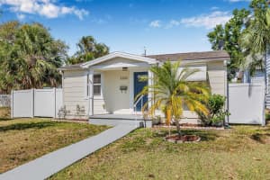 3300 JACKSON STREET, ST PETERSBURG, FL 33704 Sold 06/27/25