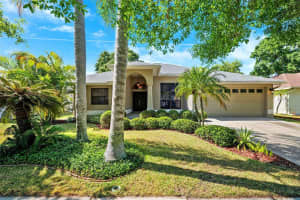 1118 CAPTAINS WAY, TARPON SPRINGS, FL 34689 - MLS#MFRTB8378657