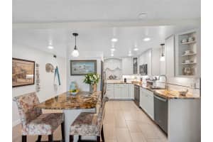 11485 OAKHURST ROAD, LARGO, FL 33774 Sold 07/18/25