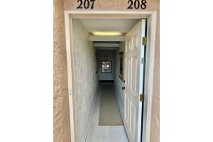 225 COUNTRY CLUB DRIVE, LARGO, FL 33771 Sold 07/23/25