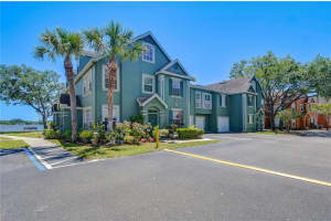 9304 LAKE CHASE ISLAND WAY, TAMPA, FL 33626 - MLS#MFRTB8378688